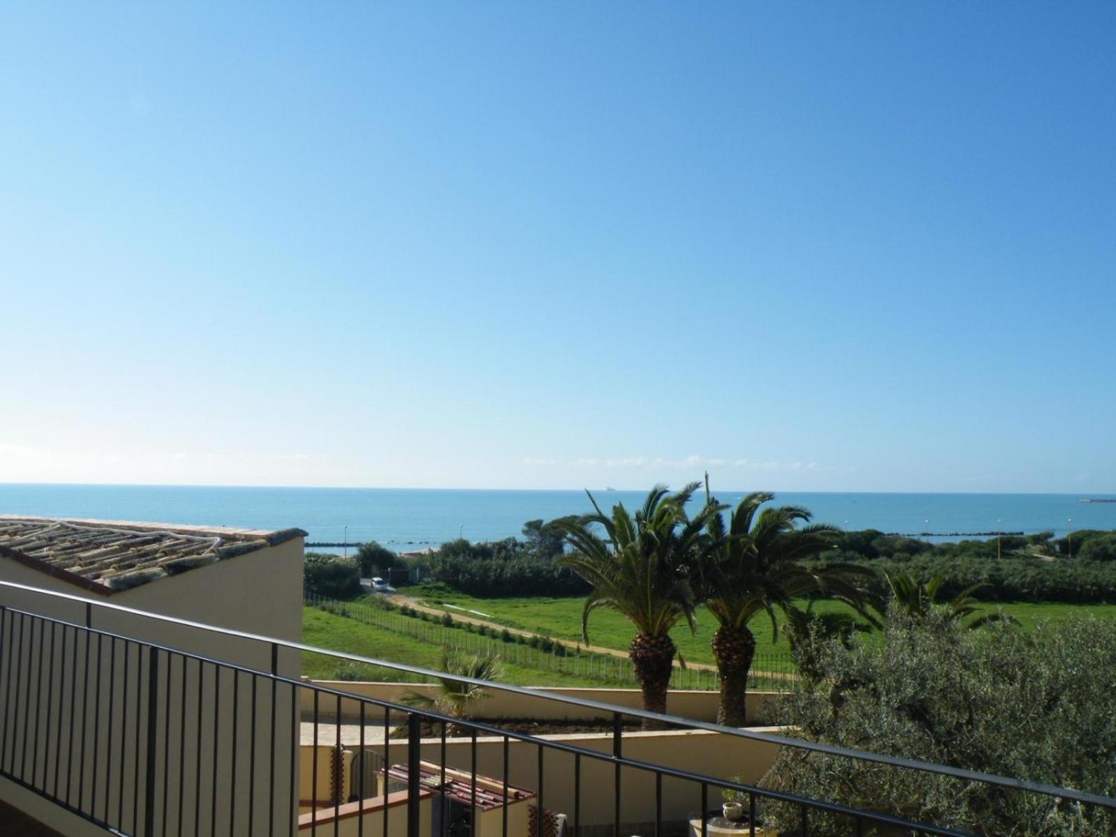 Domus Mare Luxury Apartment San Leone Exterior foto