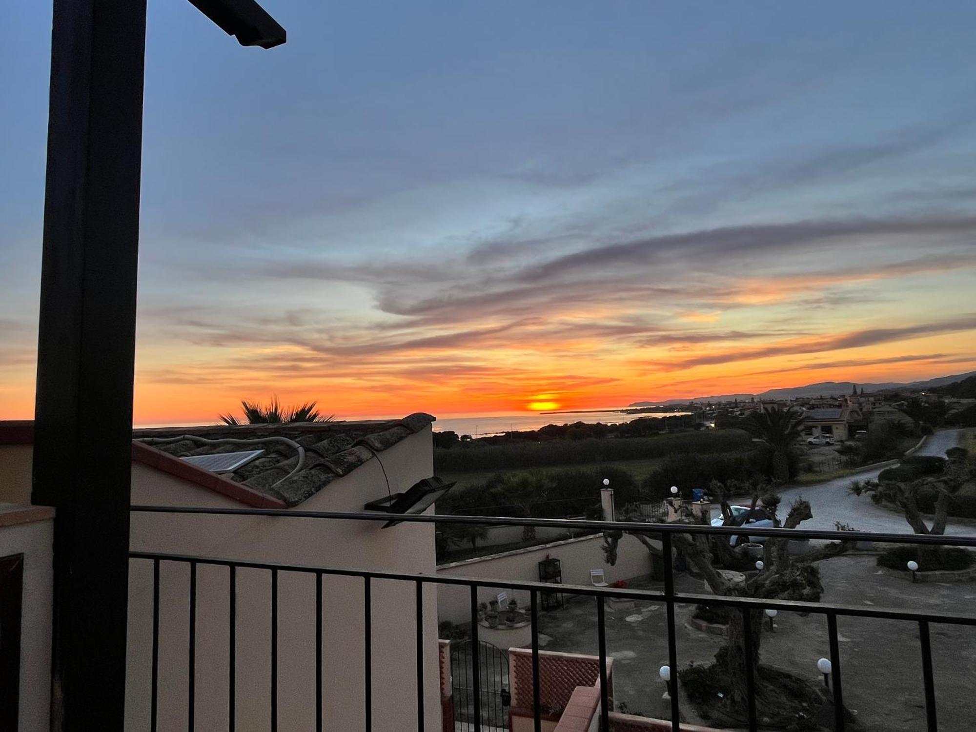 Domus Mare Luxury Apartment San Leone Exterior foto